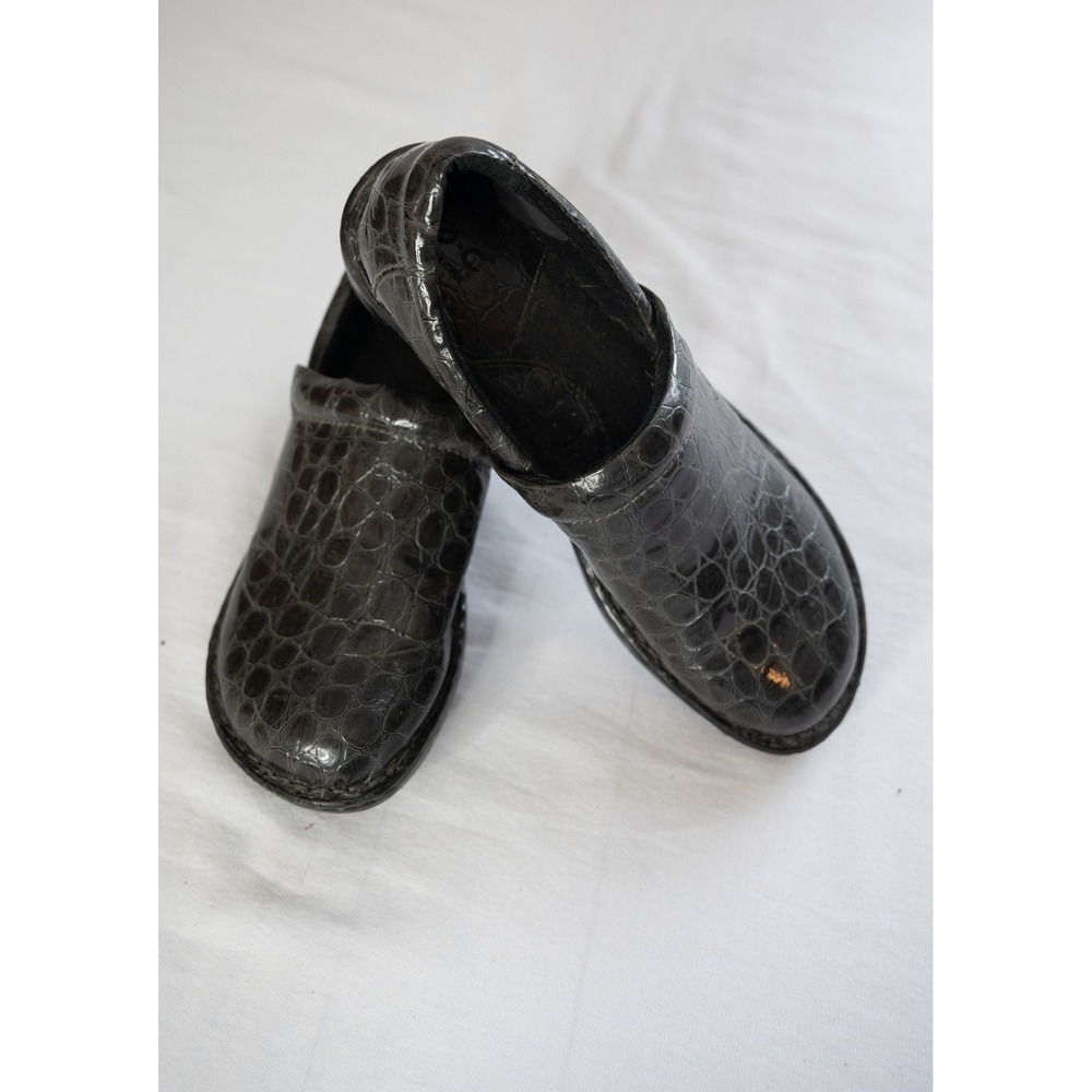 b.o.c. Clogs Peggy Women 10 Grey Excellent Faux Croc Patent Slip On Shoes
